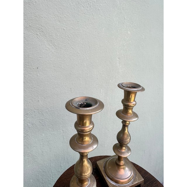 Antique English Barley Twist Brass Candlesticks, a Pair — Georgian Hollywood Regency For Sale - Image 4 of 10