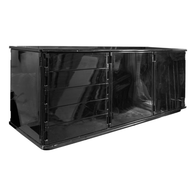Italian Black Lacquered Wood Larco Sideboard by Gianfranco Frattini for Molteni, 1970s For Sale