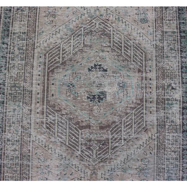 Vintage Persian Heriz Distressed Rug With Muted Colors & Medallion Design For Sale In Atlanta - Image 6 of 12