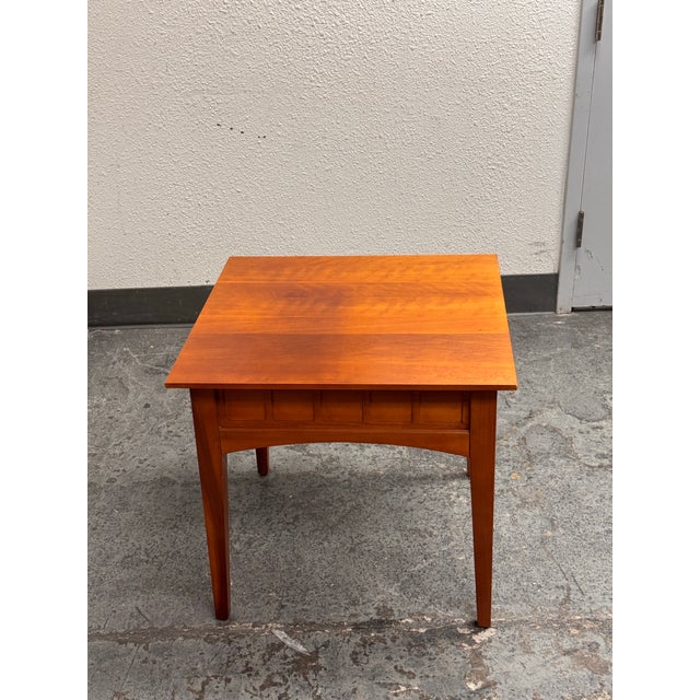 Thomasville Circa 1999 Impressions by Thomasville Bridges Collection Side Table For Sale - Image 4 of 12