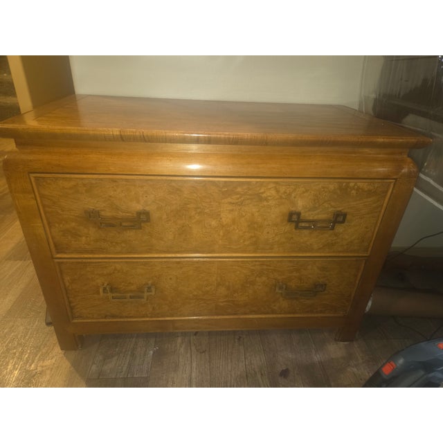 1970s Chin Hua 2 Drawer Night Stands Finished in Burl Wood Veneers For Sale - Image 9 of 13