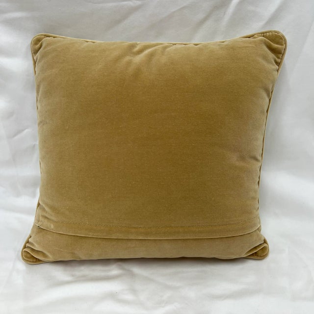 Figurative 1980s Vintage Fruit Design Needlepoint Pillow For Sale - Image 3 of 9