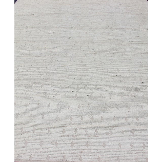 Textile Modern Moroccan Style Tribal Rug in Subtle Ivory and Sand Tones 10'3 X 14'3 For Sale - Image 7 of 14