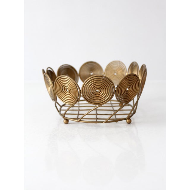 Mid-Century Modern Mid-Century Brass Plated Wire Spiral Fruit Basket For Sale - Image 3 of 12