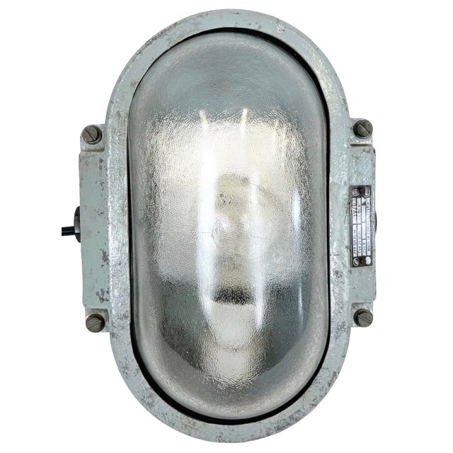 Industrial Cast Aluminium Wall Light with Frosted Glass from Elektrosvit, 1970s For Sale - Image 16 of 16