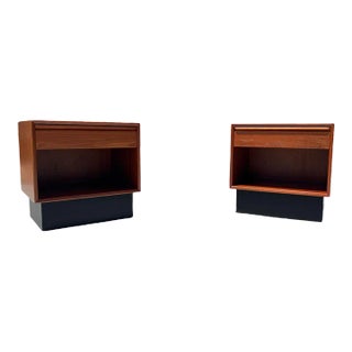 1970s Vintage Mid Century Danish Modern Pair Teak Westnofa Nightstands Restored For Sale