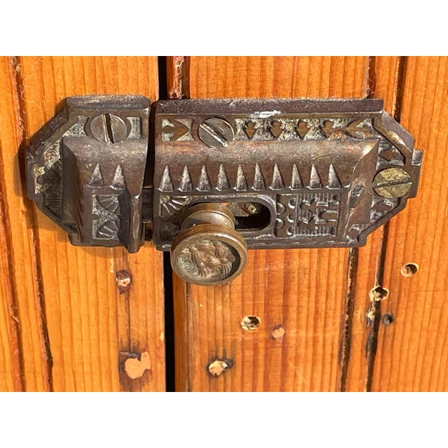 Antique - Late 19th Century - Beadboard Dry Sink For Sale - Image 15 of 18