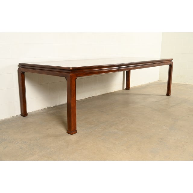 1970s Henredon Mid-Century Hollywood Regency Mahogany and Burl Wood Extension Dining Table, Newly Refinished For Sale - Image 5 of 14