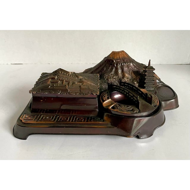 小物入れ  ECONOMICS EXPERIMENT ashtray Wwii Japanese Figurative Copper Finish Landscape Ashtray