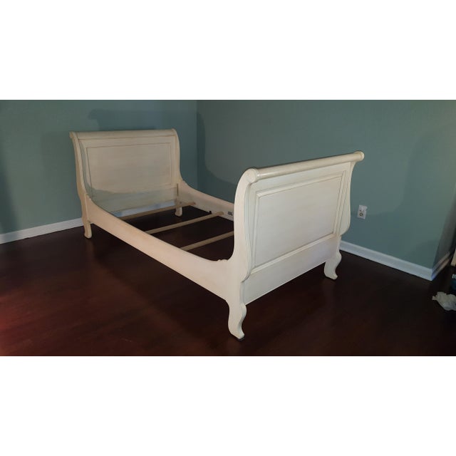 Ethan Allen Twin Sleigh Bed