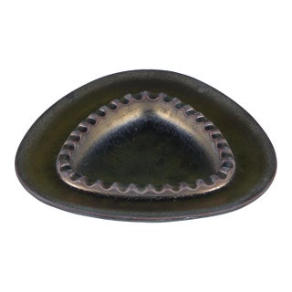 Franciscan Earthenware Triangular Ashtray For Sale