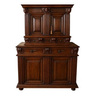 Renaissance Walnut 2-Part Buffet, 17th Century For Sale