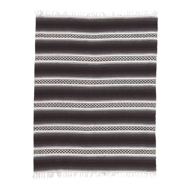 Vintage Striped Indian Kilim Rug - 04'09 X 05'11 For Sale