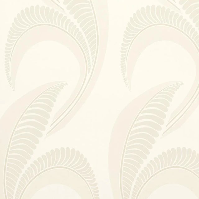 Schumacher Schumacher x Neisha Crosland Banana Leaf Wallpaper in Ivory For Sale - Image 4 of 5