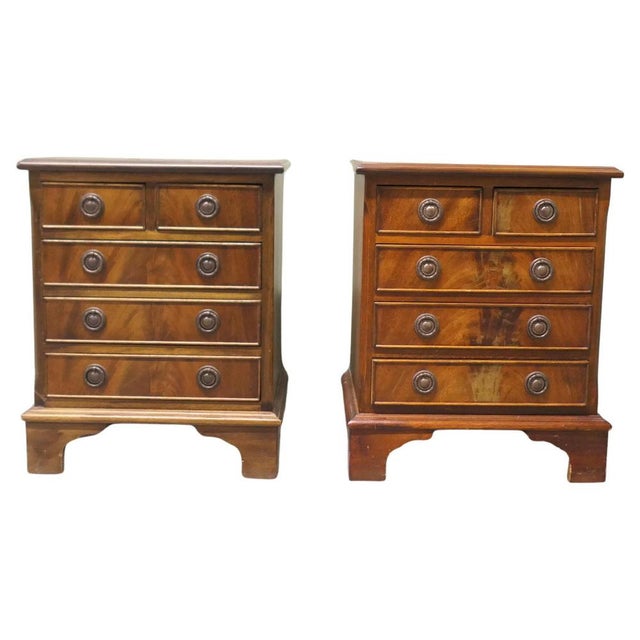 Brown Vintage Walnut Chest of Drawers, 1960 For Sale - Image 8 of 8