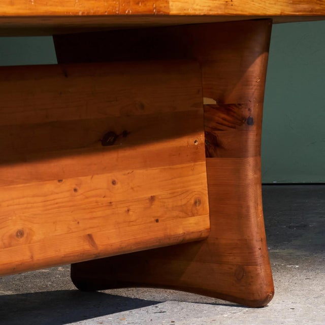 Architectural Forme Libre Writing Desk in Pine by Charlotte Perriand, France For Sale - Image 9 of 13