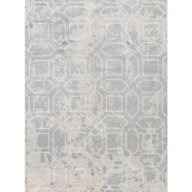 The brand Pasargad is the perfect blend of class and elegance. This contemporary rug is from the Beverly collection and...