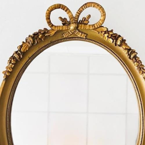 Mid-Century Baroque French Bow Gold Mirror in Wood, 1950s For Sale - Image 4 of 8