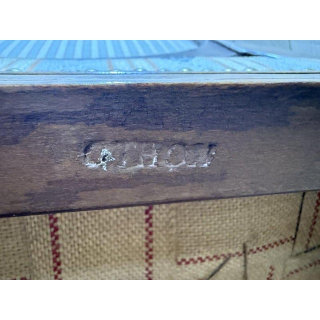 Louis XVI Cabriolet Armchairs with Medallions from Othon, Set of 2 For Sale - Image 5 of 10