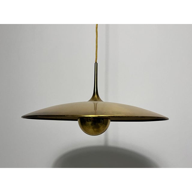 1st Edition Brass Pendant Lamp with Counterweight attributed to Florian Schulz, 1960s For Sale - Image 12 of 17