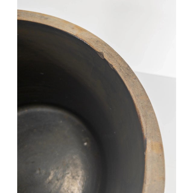 19th Century Albany Stoneware Farmhouse 4 Gallon Crock With Cobalt Decoration For Sale - Image 10 of 12