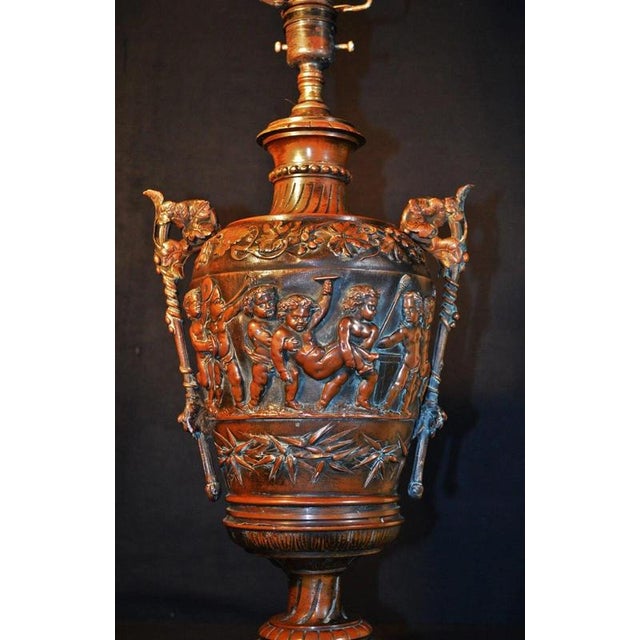 Metal French Napoleon III Bronze Putti Urn Table Lamp by Léopold Oudry, 1870 For Sale - Image 7 of 18