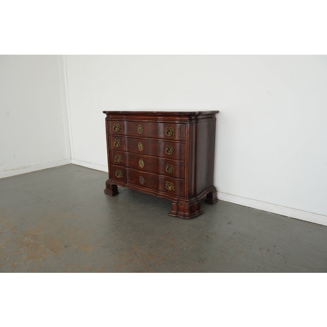 1980s Vintage Louis XV–Style Bombe Chest For Sale - Image 5 of 15