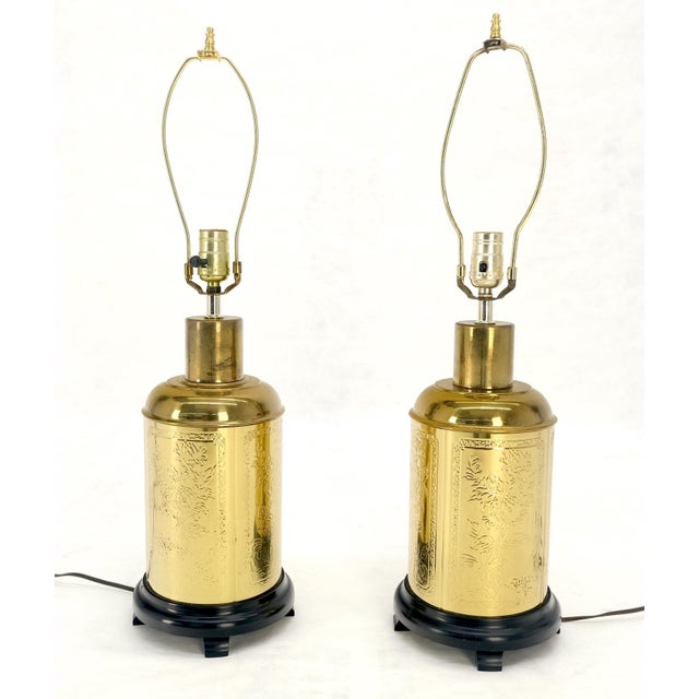Pair of Asian Style c1070s Cylinder Shape Base Table Lamps Wooden Feet MINT! For Sale - Image 16 of 17