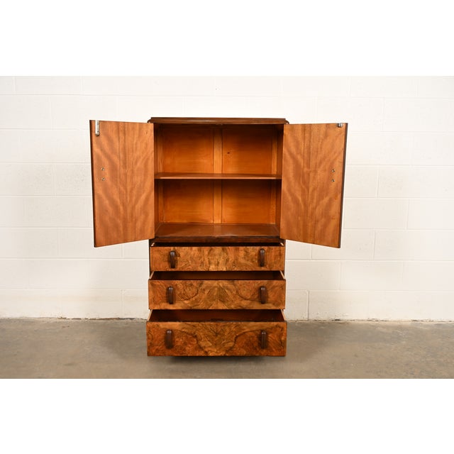 1930s Donald Deskey Style Art Deco Burl Wood Gentleman's Chest, Circa 1930s For Sale - Image 5 of 16