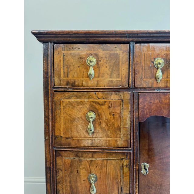 Antique Gerfian Walnut Kneehole Desk, 1730s For Sale - Image 13 of 18