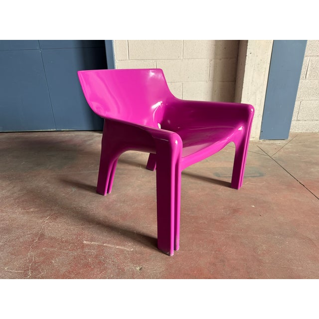 Purple Model Vicario Chair by Vico Magistretti for Artemide, 1970s For Sale - Image 9 of 9