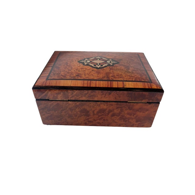 19th Century French Burl Wood Jewelry Box With Marquetry Inlay For Sale In Dallas - Image 6 of 6