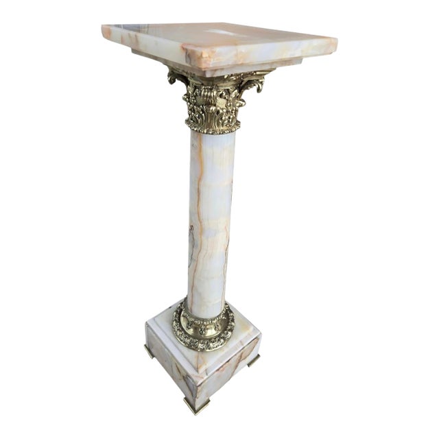 Ornate French Style Onyx and Bronze Louis 16th Pedestal For Sale