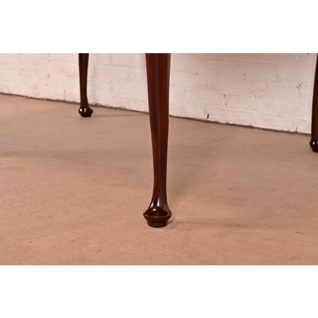Henkel Harris Queen Anne Solid Mahogany Extension Dining Table, Newly Refinished For Sale - Image 12 of 15