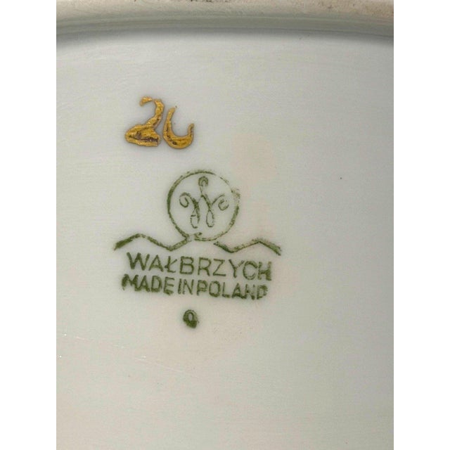 1960s Vintage Walbrzych Wlb3 Gold Scroll Oval Serving Platter 13" Poland Porcelain For Sale - Image 5 of 7
