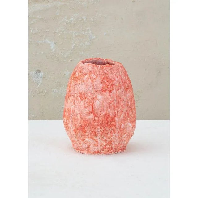 Cinnabar, small by Daniele Giannetti (Handmade, hand painted) Dimensions: D19 x H25 cm Materials: Terracotta Also...