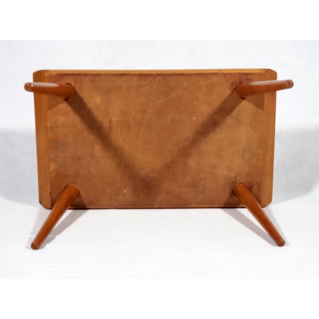 1950s Vintage Original Mid-Century Modern Maple Wood Tapered Leg Coffee Table For Sale - Image 10 of 11