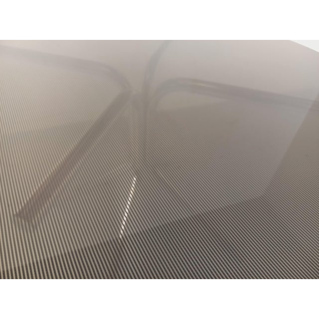 Vintage Round Dining Table in Acrylic Glass and Chrome-Plated Metal, 1970s For Sale - Image 10 of 18
