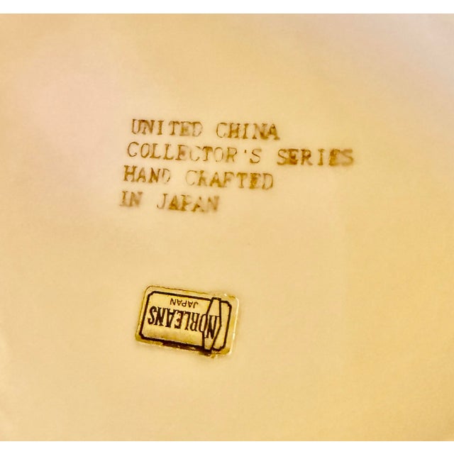 Pair of Mid 20th Century United China Collectors Series Porcelain Ginger Jars For Sale - Image 11 of 12