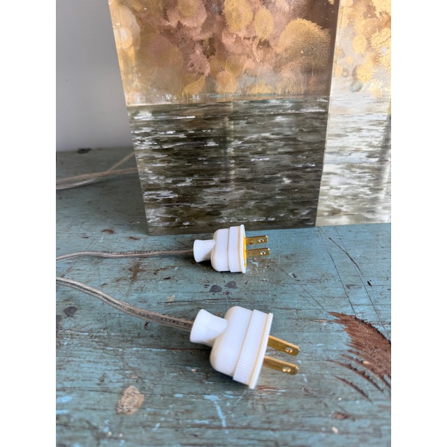 Vintage Heavy Pair of Fractal Resin Table Lamps - Gold Modernist Glam in Style of Romeo Rega Lucite - 20" Tall Rectangle Base For Sale - Image 16 of 18