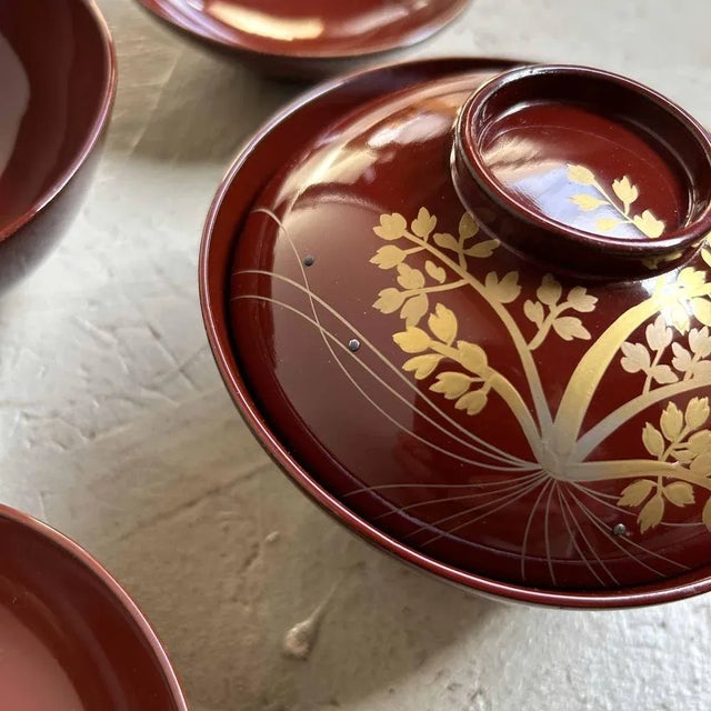 Shōwa Era Urushi Maki-E Rice Bowls, Japan, 1950s, Set of 5 For Sale - Image 6 of 13