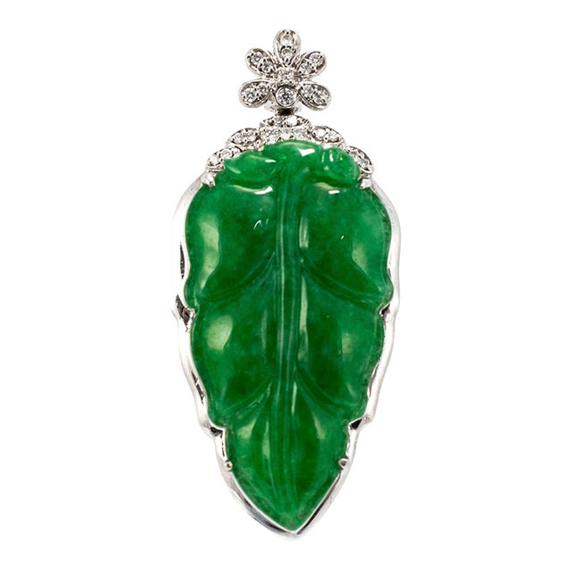 18k White Gold 9.80ct Green Burmese Jadeite Jade Diamond Charm Pendant For Sale