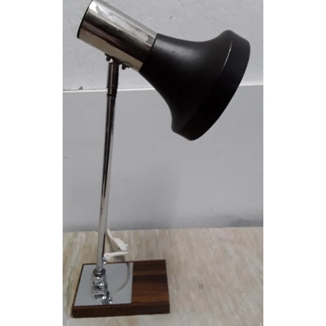 Metal Vintage German Multi-Adjustable Chromed Metal Frame Desk Lamp on a Teak Plate with Black Lacquered Reflector Screen of Tree Lights, 1970s For Sale - Image 7 of 7