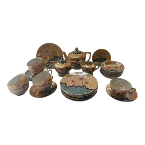 1920s Japanese Peach Lusterware Floral Tea Set – 30 Pieces