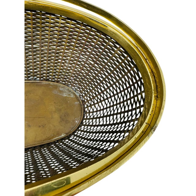 Mid-Century Hollywood Regency Woven Brass Centerpiece Basket - 1970s For Sale In Tampa - Image 6 of 15