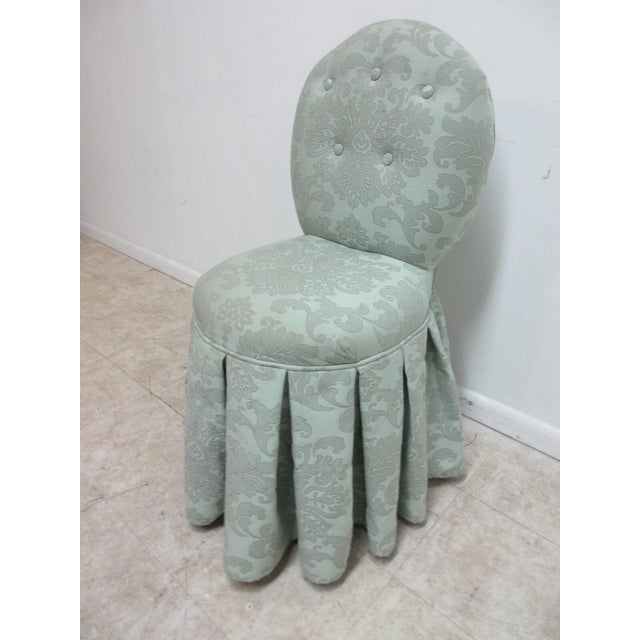 Great shape tight and sturdy. minor wear. Chair not longer reta8n it's makers hang tag. Please see photos as they are...