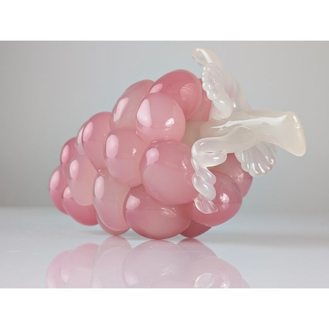 Mid-Century Murano Glass Grape Bunch Sculpture in Pink and Translucent White, 1950s For Sale - Image 10 of 10