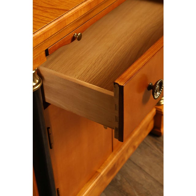 Gold Thomasville Pair Of Grand Classics Biedermeier Style Maple Nightstands For Sale - Image 8 of 18