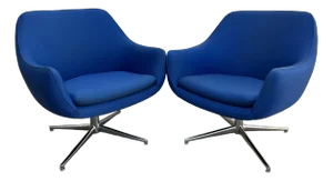 A Pair of Mid-Century Modern Bubble Chairs by Stow & Davis. Circa 1970s