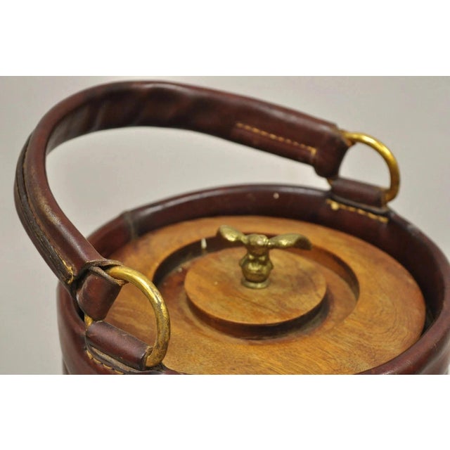 Early 20th Century Vintage Loyal Papeete Firetruck Brown Leather Brass Eagle Handle Bar Ice Bucket For Sale - Image 5 of 11